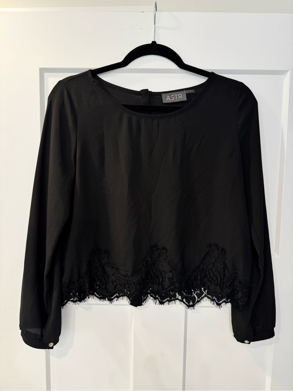 ASTR Long-Sleeve Lace Too